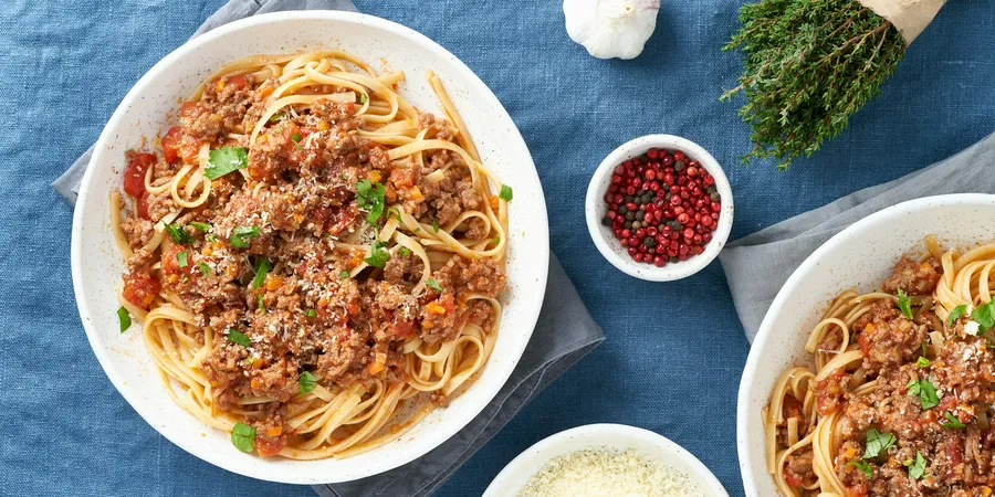 Qual è il segreto per ottenere delle orecchiette fatte in casa con cime di rapa e acciughe?